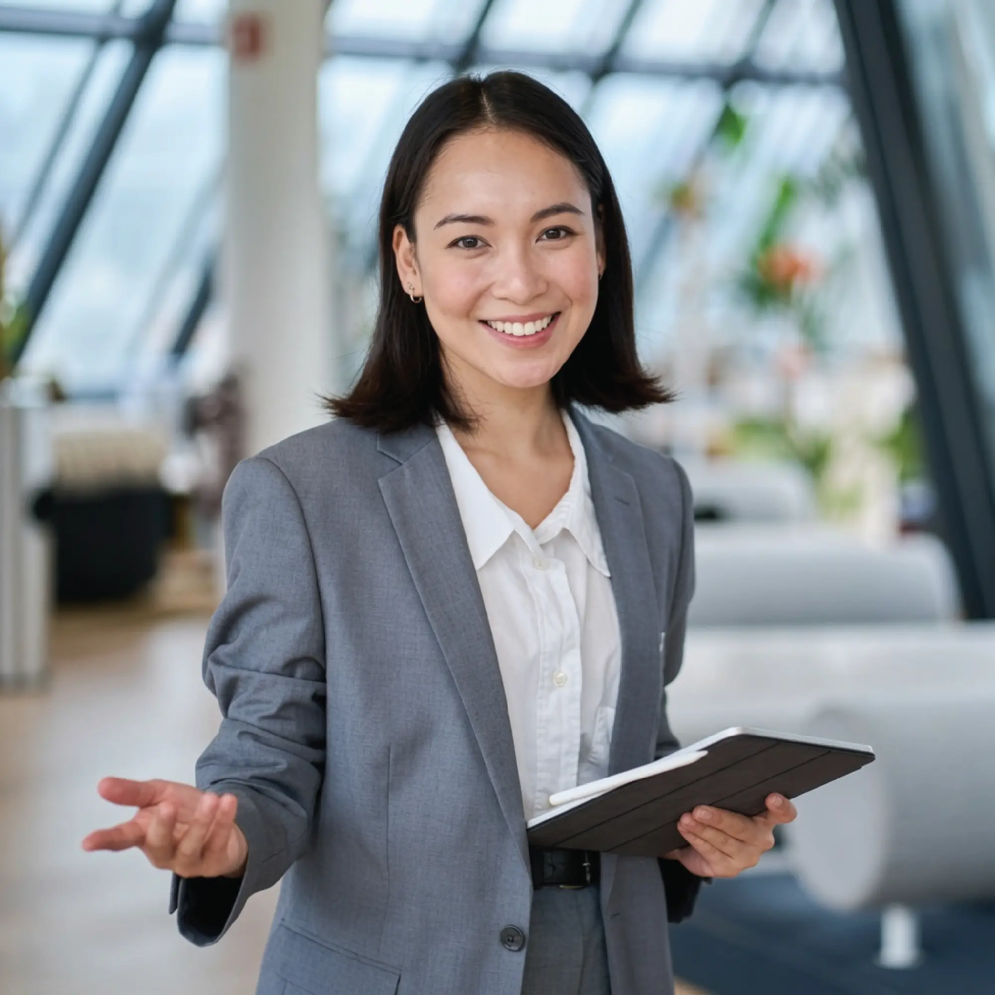 Remote HR Generalist professional supporting international hiring and workforce operations