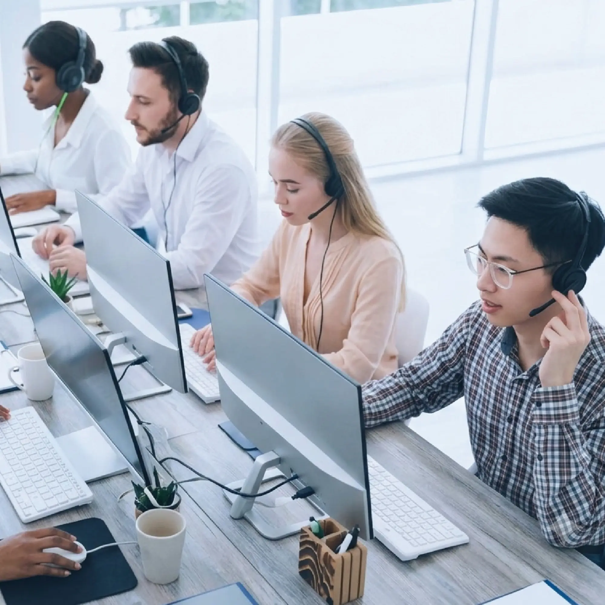 Remote Technical Support Engineer professional supporting international hiring and workforce operations